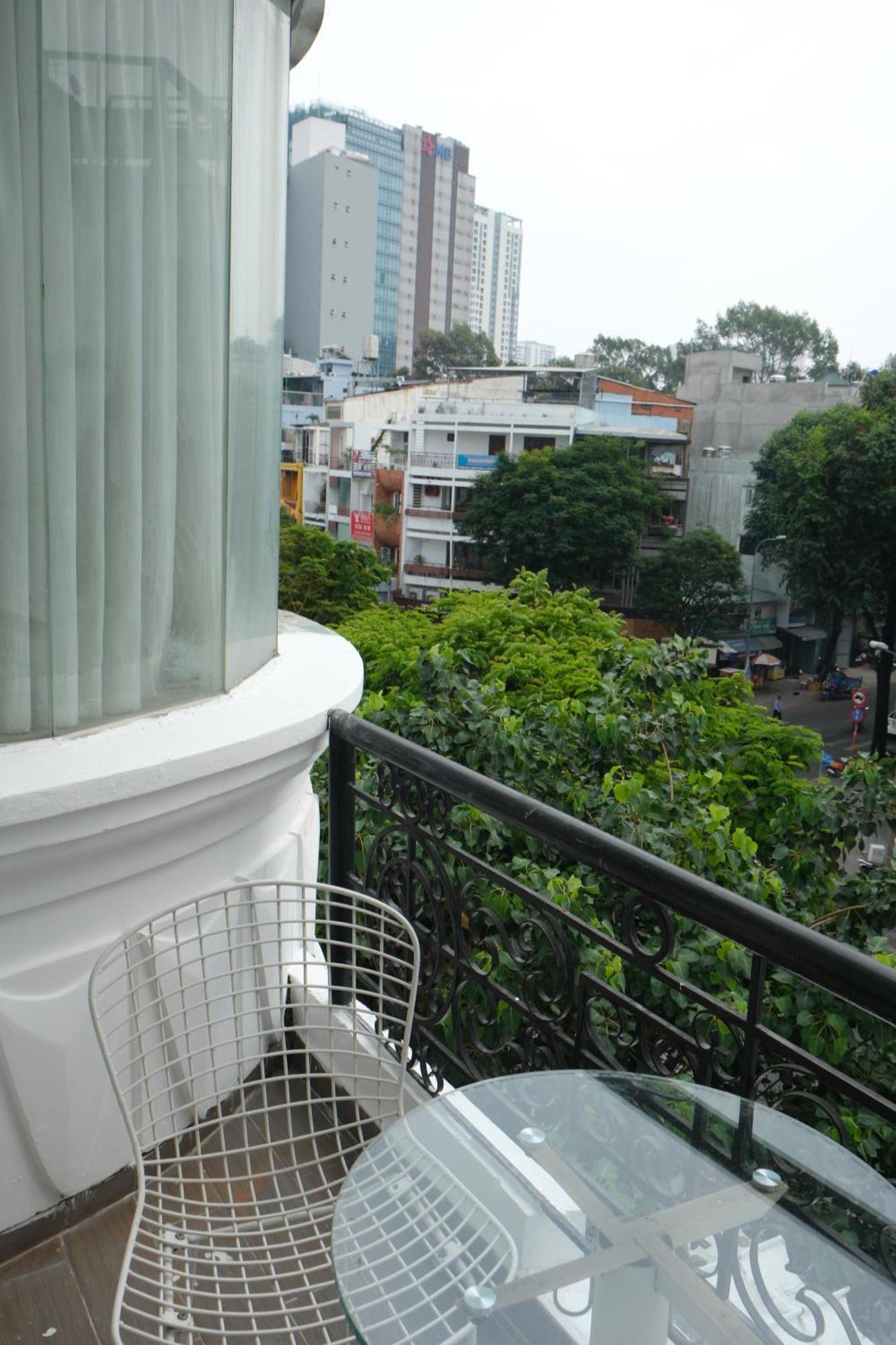 Aparthotel Saigon Sunset - 100m To Bui Vien Walking Street Ho Chi Minh City